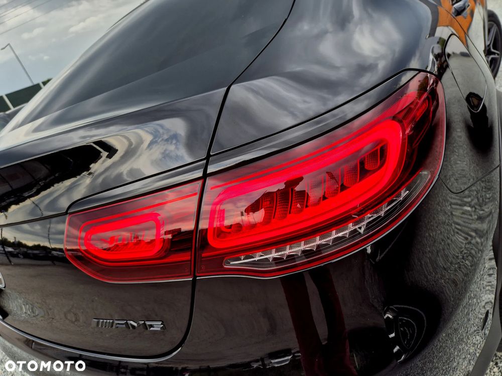 Mercedes-Benz GLC 220 d 4Matic 9G-TRONIC AMG Line - 30