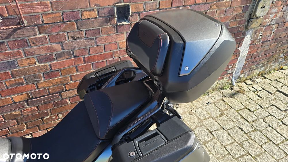 Honda NT - 14