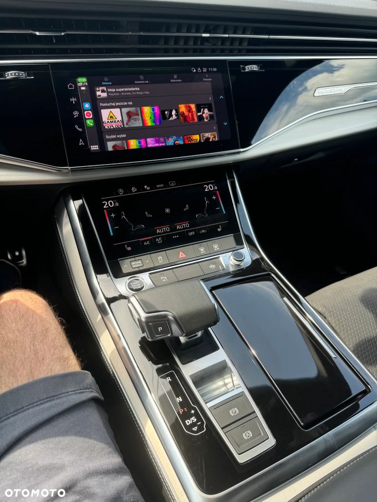 Audi Q8 - 9