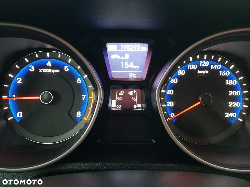 Hyundai i30 1.4 Classic + - 21