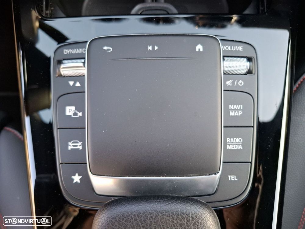 Mercedes-Benz CLA 250 e AMG Line - 20