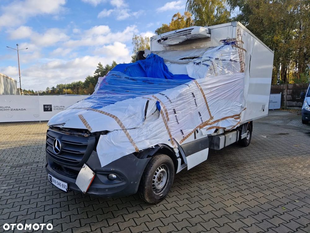 Mercedes-Benz Sprinter 317 - 11