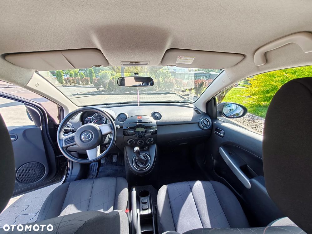 Mazda 2 1.3 Exclusive - 9