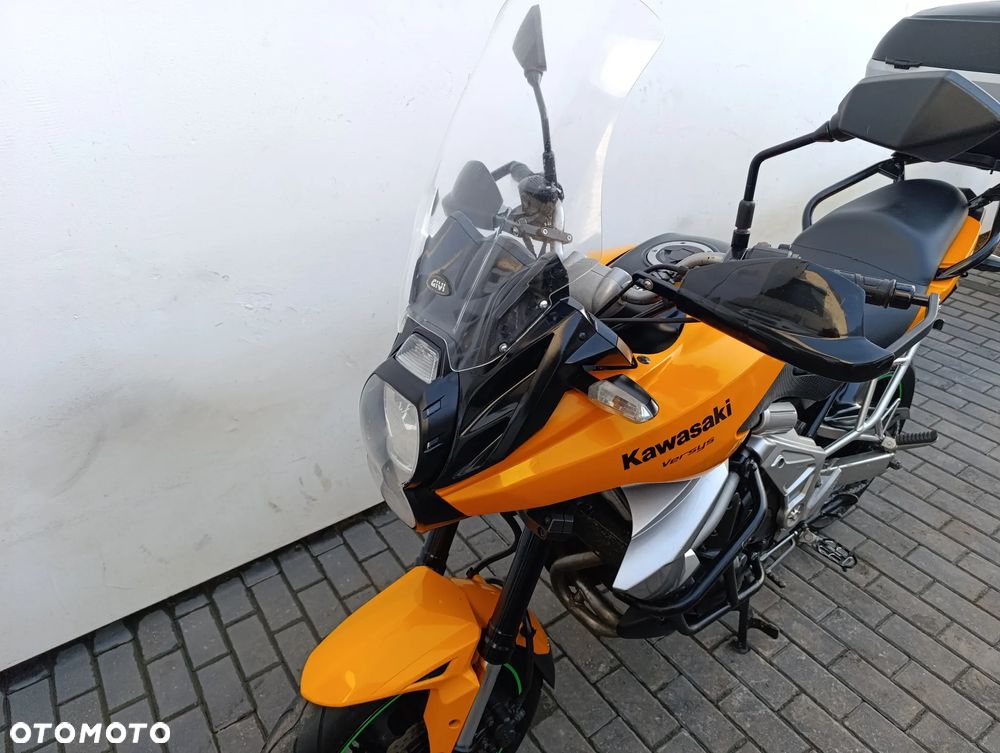 Kawasaki Versys 650 - 11
