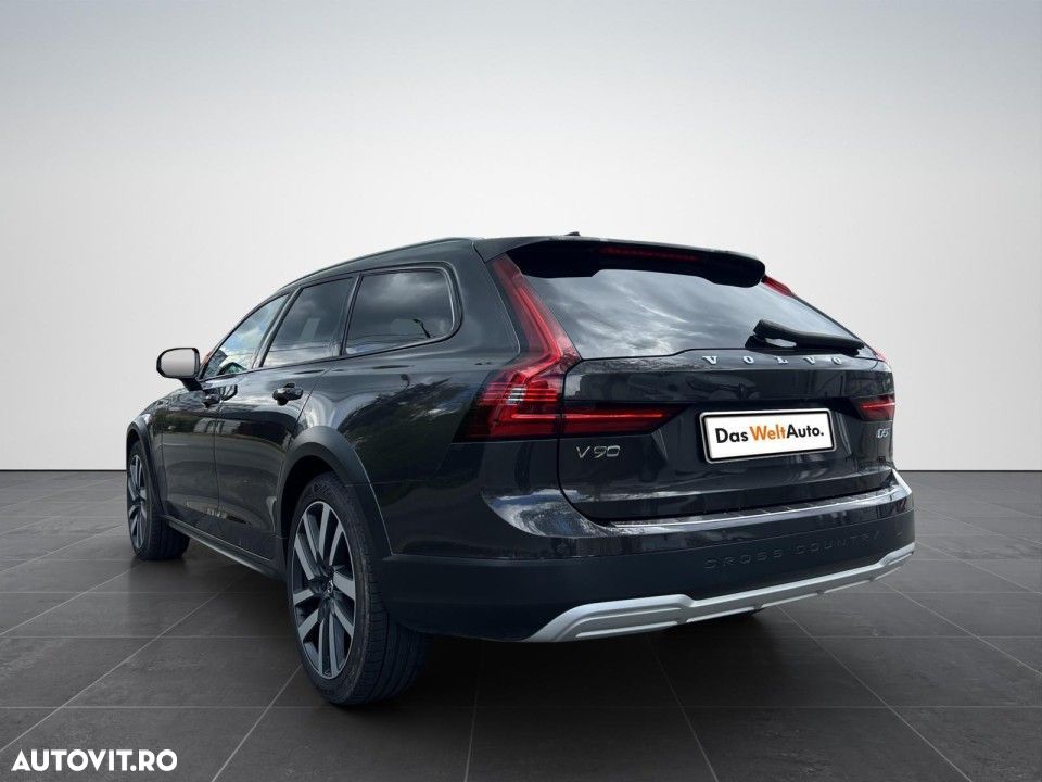 Volvo V90 - 6