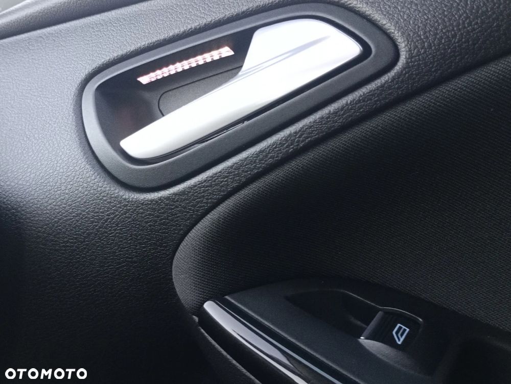 Ford Focus 2.0 TDCi DPF Start-Stopp-System Titanium - 39