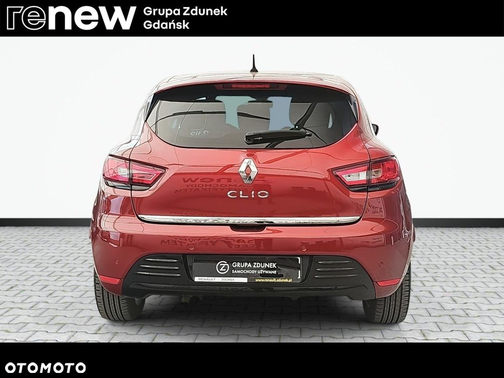 Renault Clio - 8