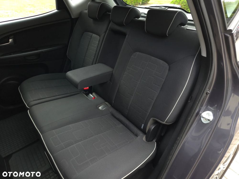 Kia Venga 1.4 CVVT Dream Team Edition - 35
