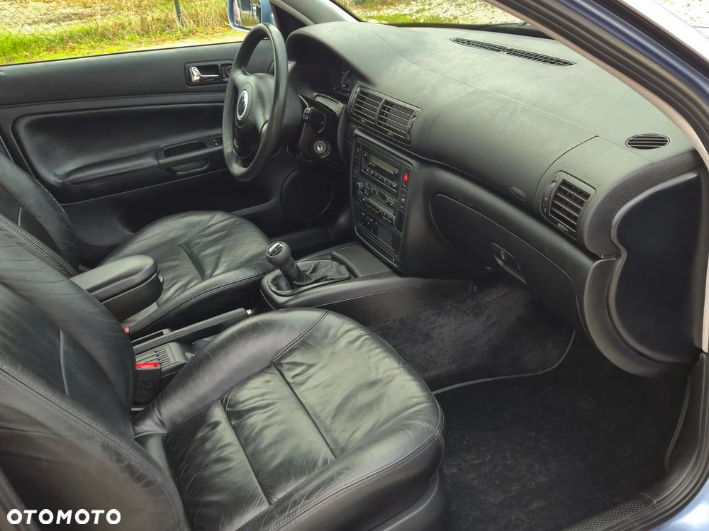 Volkswagen Passat 1.8T Comfortline - 20