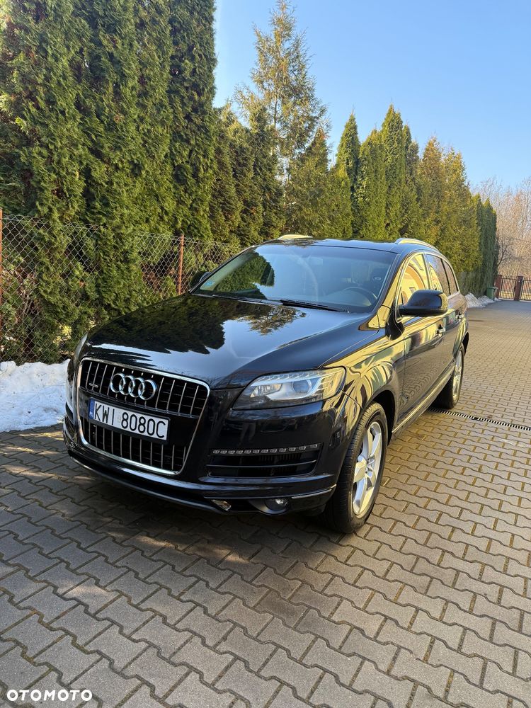 Audi Q7 - 1