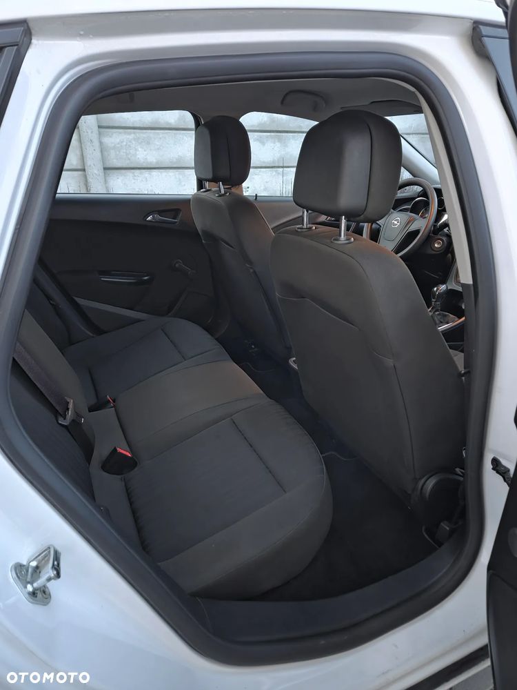 Opel Astra - 5