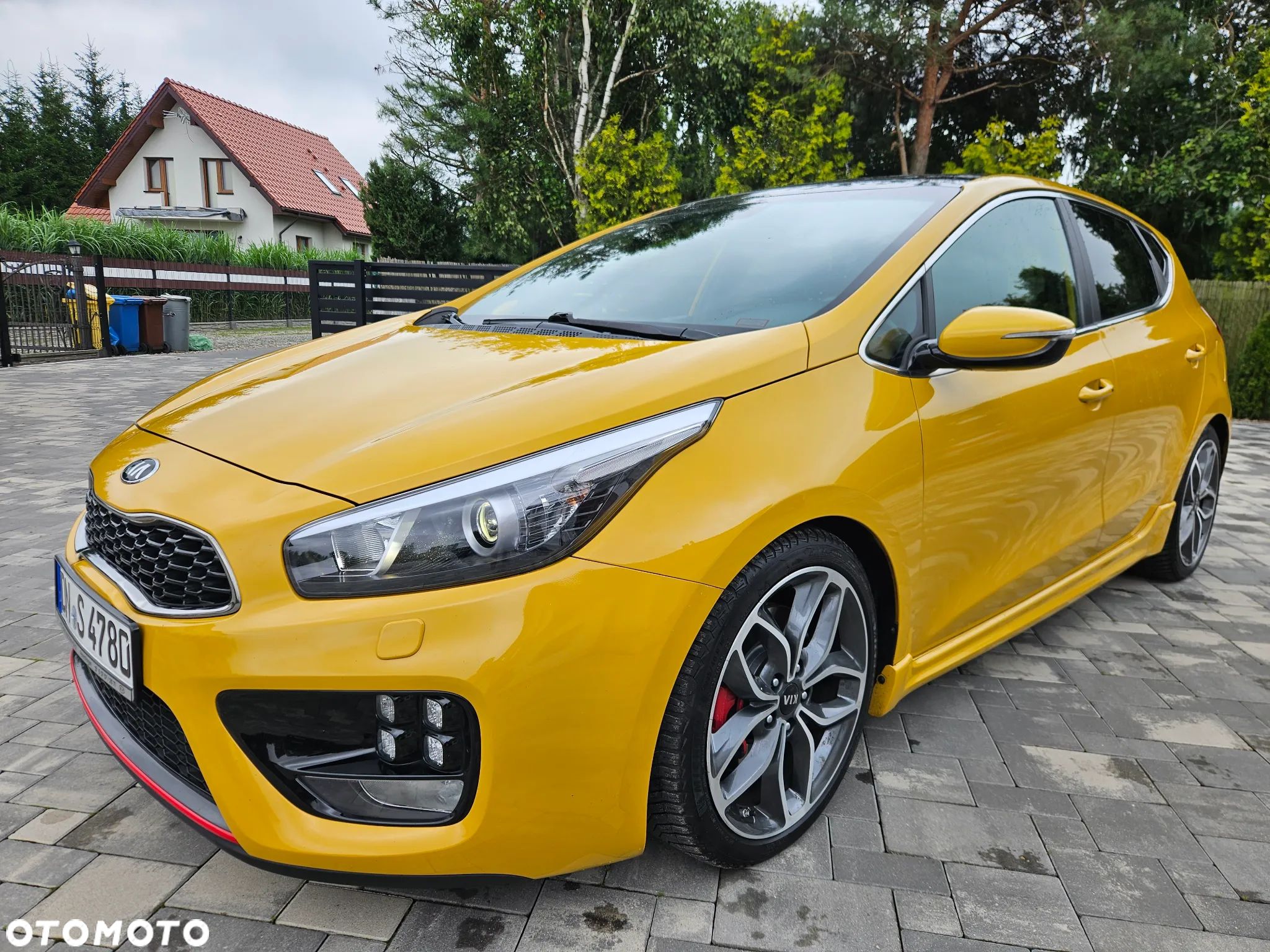 Kia Ceed 1.6 T-GDI GT - 1