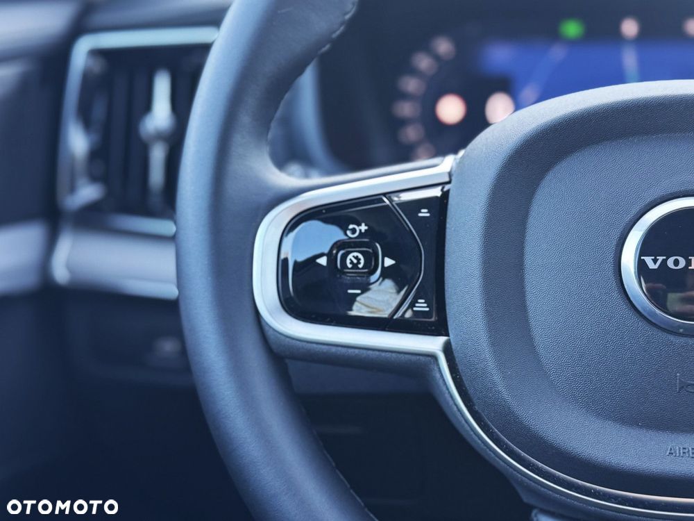 Volvo XC 90 - 7