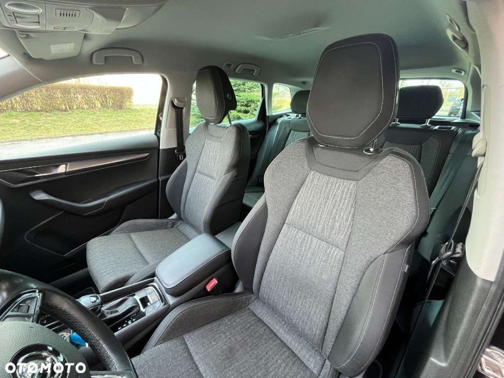 Skoda Karoq 1.5 TSI DSG Sportline - 28