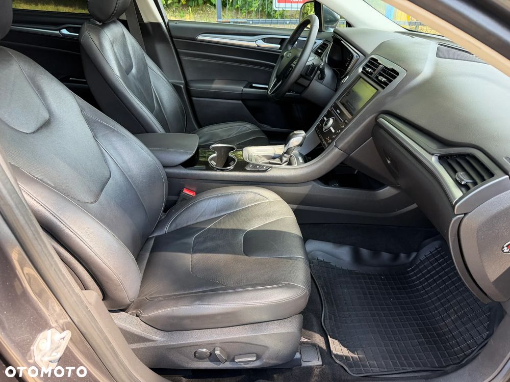 Ford Mondeo 2.0 TDCi STart-Stopp PowerShift-Aut Titanium - 18