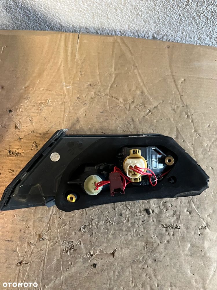 BMW 6 F06 F12 F13 LAMPA LEWY TYŁ EU W KLAPĘ 7210579 - 3
