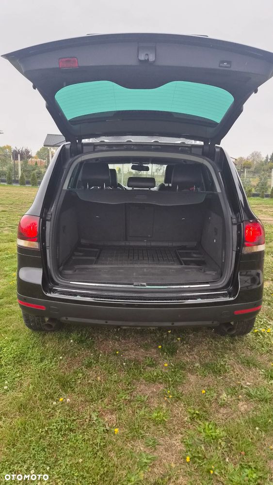 Volkswagen Touareg - 13