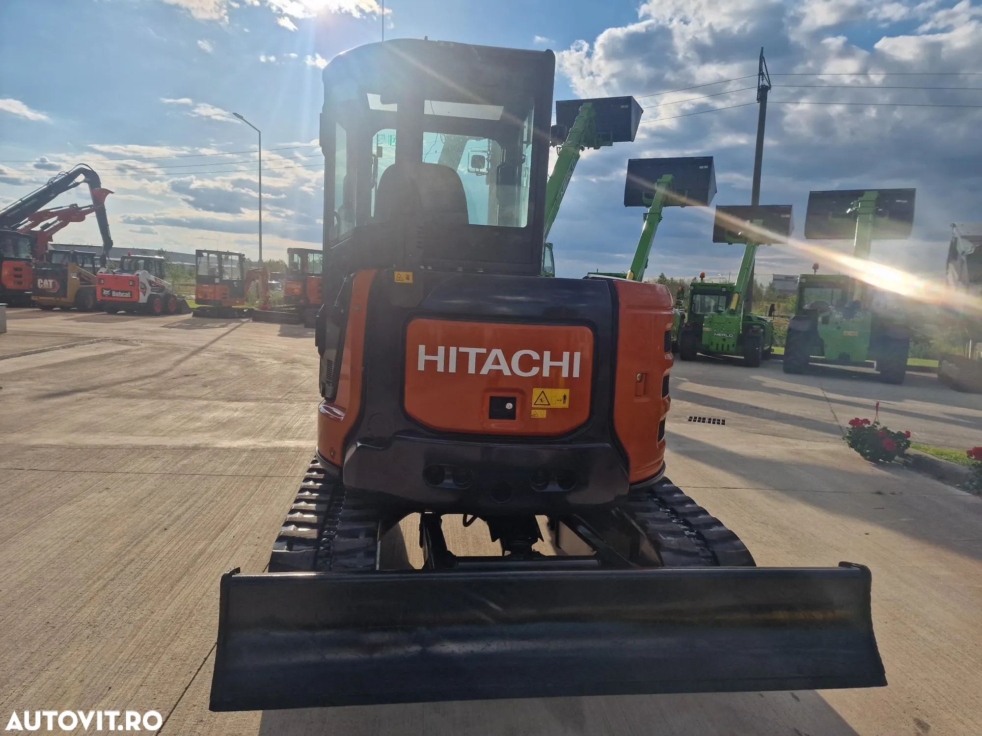 Hitachi ZX48, 5 TONE, 2023, 826h, CUPA NOUA,  44900 EUR+Tva, inst picon, senile 90% ok, computer de bord, produs in JAPONIA, CA SI NOU, posibilitate lkeasing 4 ani-PROMOTIE 44900 EUR+Tva - 14