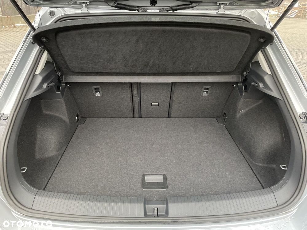Volkswagen T-Roc - 5