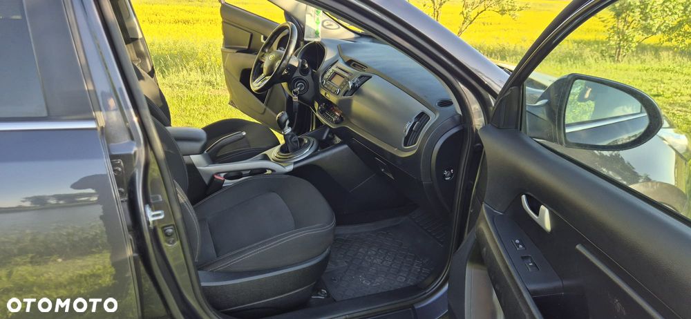 Kia Sportage 1.7 CRDI M 2WD - 9