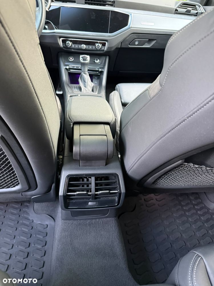 Audi Q3 45 TFSI Quattro S tronic S line - 22