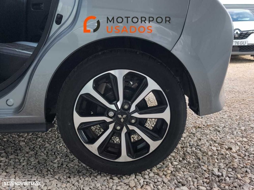 Mitsubishi Space Star 1.2 Intense Connect Edition - 22