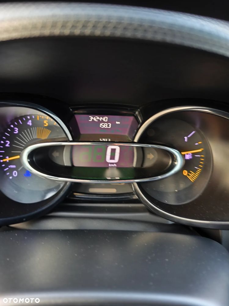 Renault Clio 1.5 dCi Life - 9