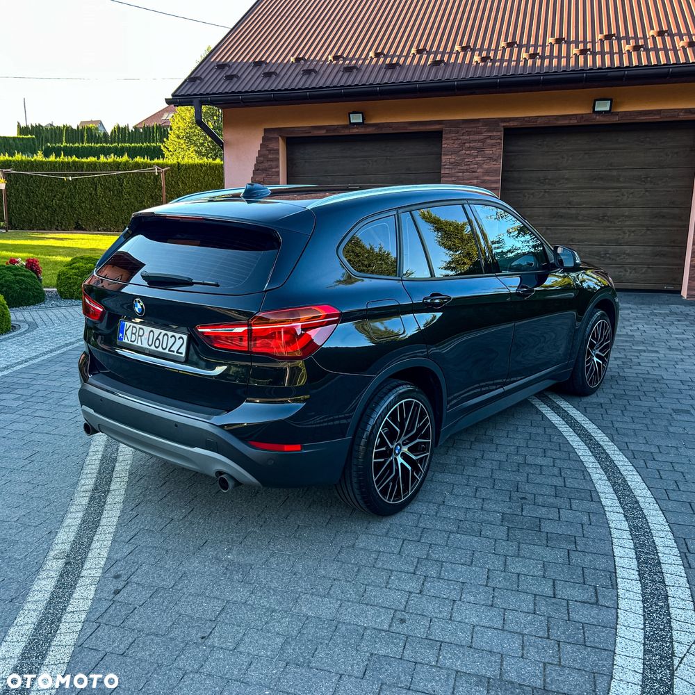 BMW X1 xDrive20d - 11