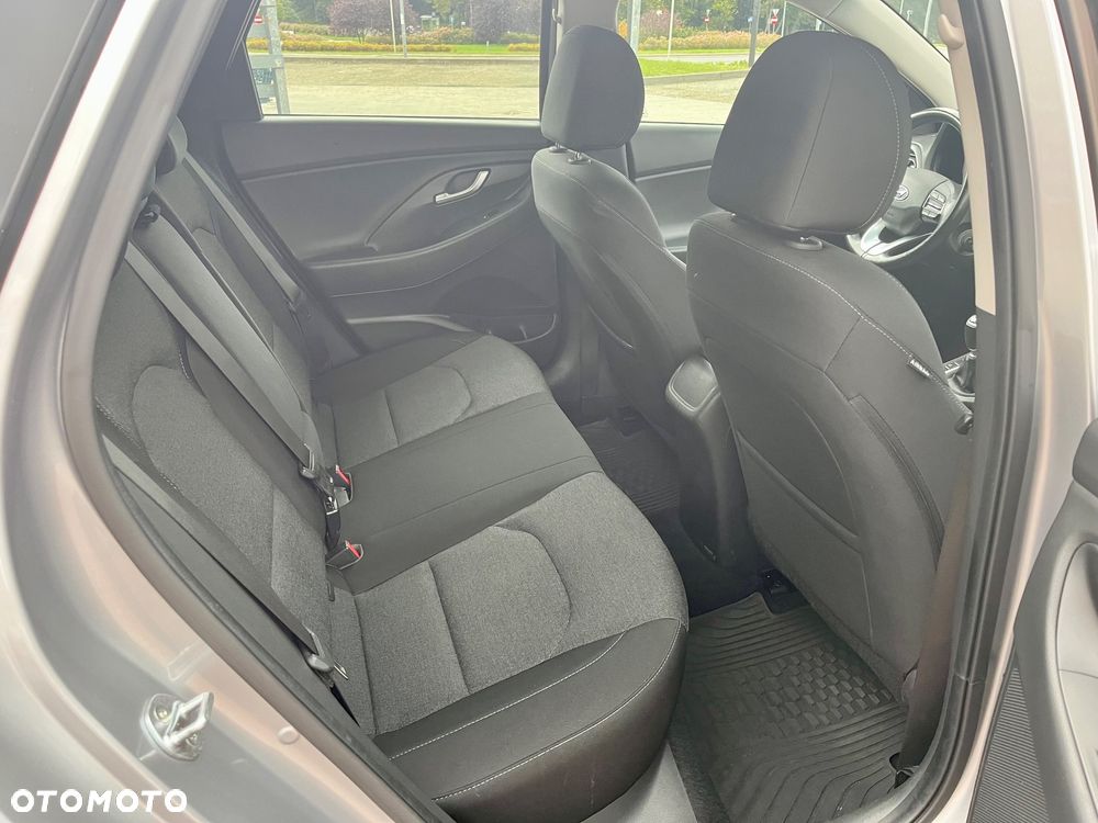 Hyundai i30 - 19