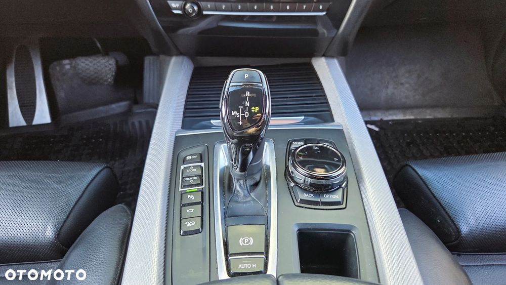 BMW X5 xDrive25d - 19