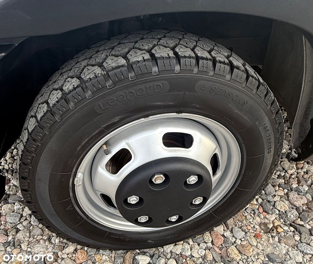 Iveco DAILY 35C15, 3.0HPI L3H2, hak 3,5t, GWARANCJA klima tempomat - 26