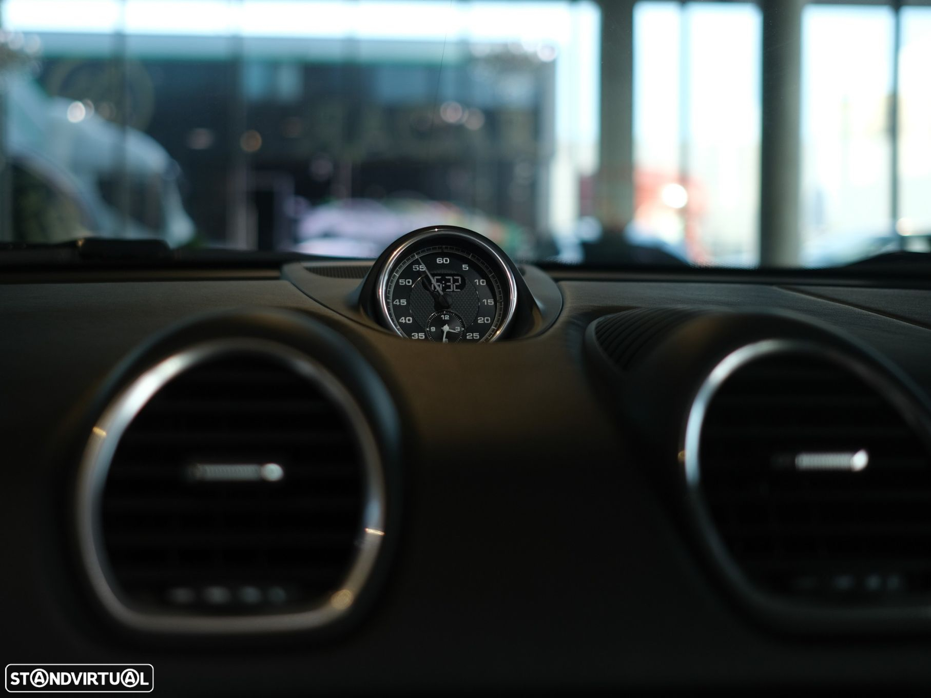 Porsche 718 Spyder PDK - 18