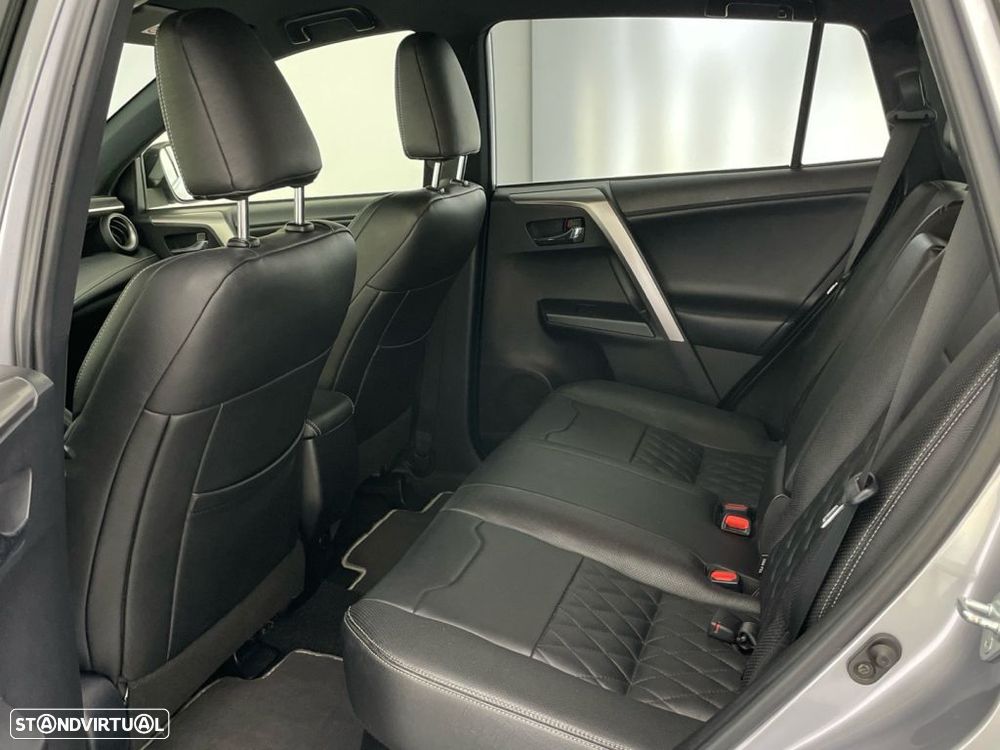 Toyota RAV4 2.5 HSD Pure Dark - 12