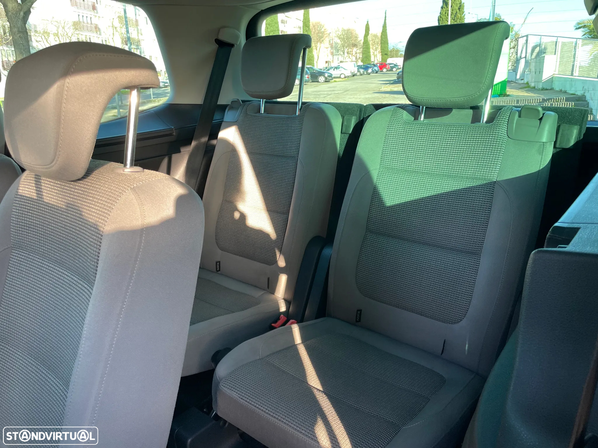 VW Sharan 2.0 TDI Confortline - 12