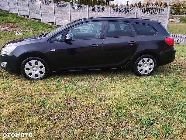 Opel Astra - 2