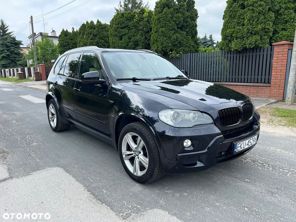 BMW X5 xDrive48i - 2