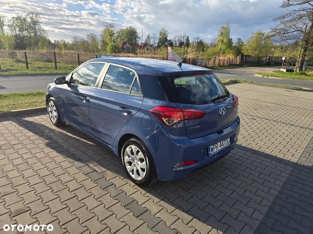 Hyundai i20 1.2 Classic Plus - 4