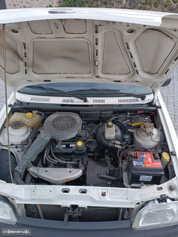 Ford Fiesta - 9