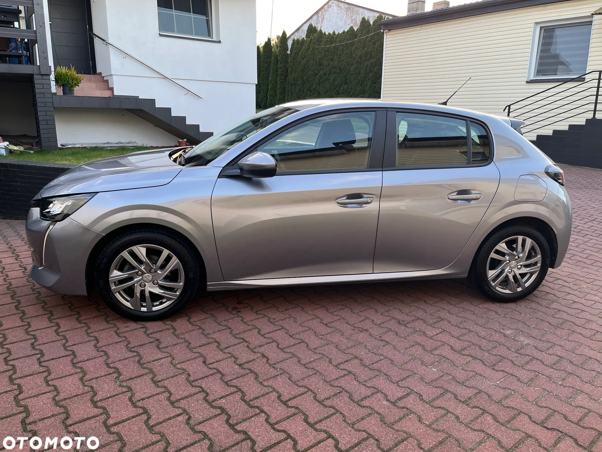 Peugeot 208 1.2 PureTech Active S&S - 5