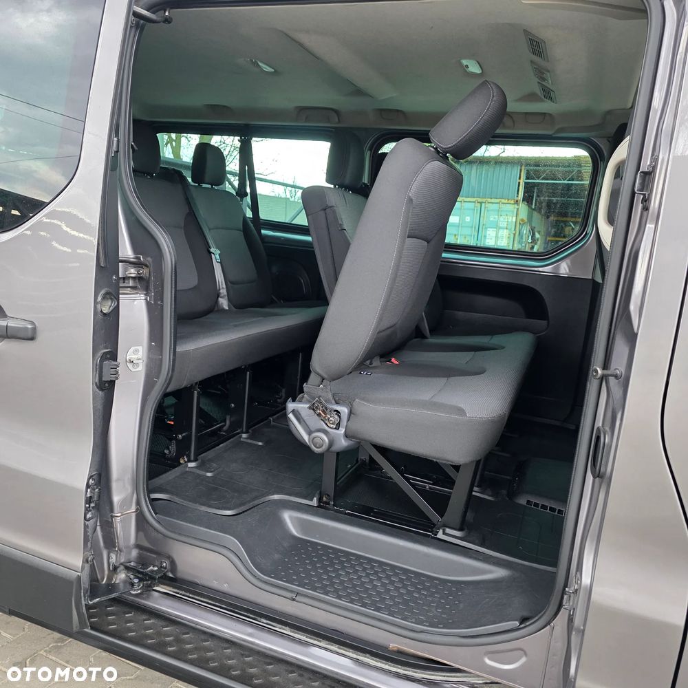 Renault Trafic 2.0 dCi EDC - 15