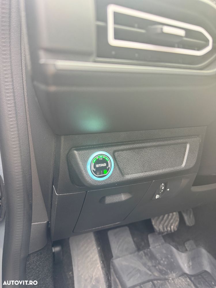 Dacia Logan TCe 90 CVT Prestige - 9