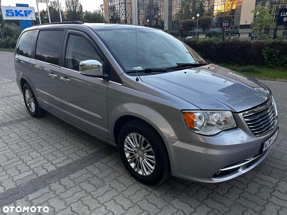 Chrysler Town & Country 3.6 Touring - 1