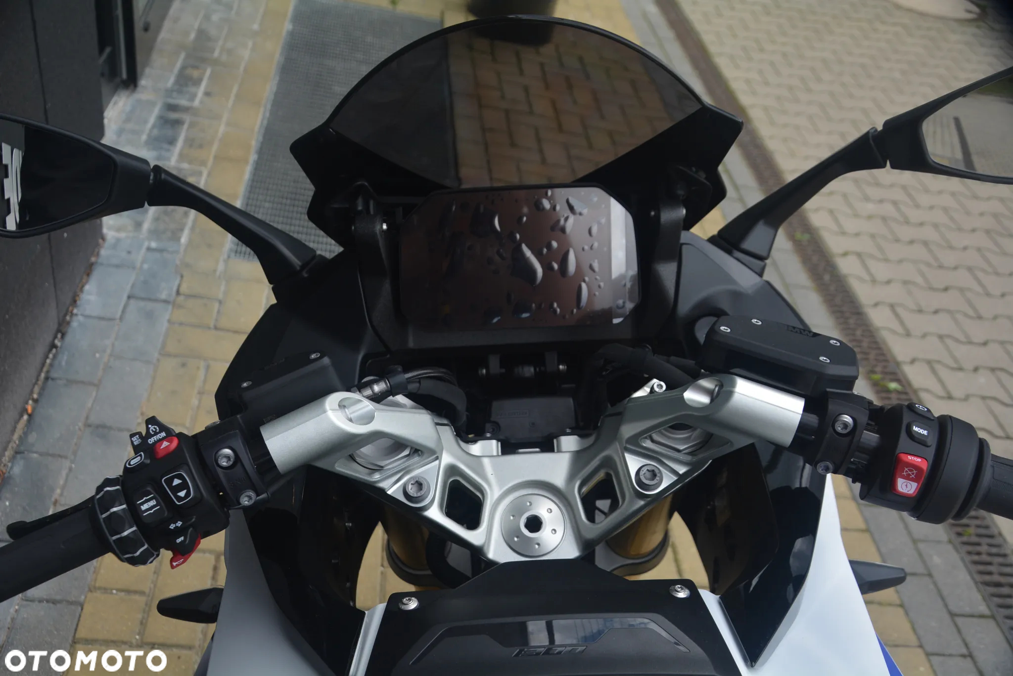 BMW R - 11