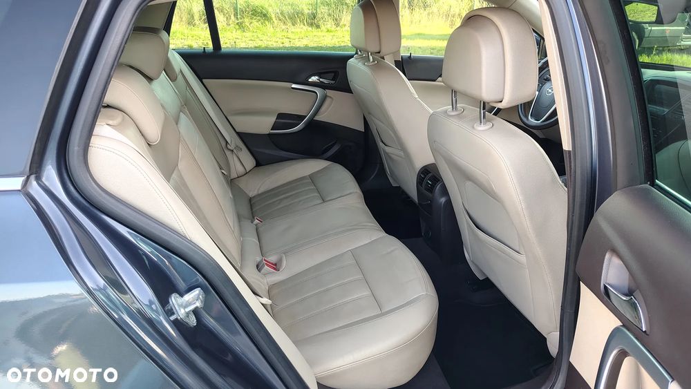 Opel Insignia 2.0 CDTI Cosmo - 19