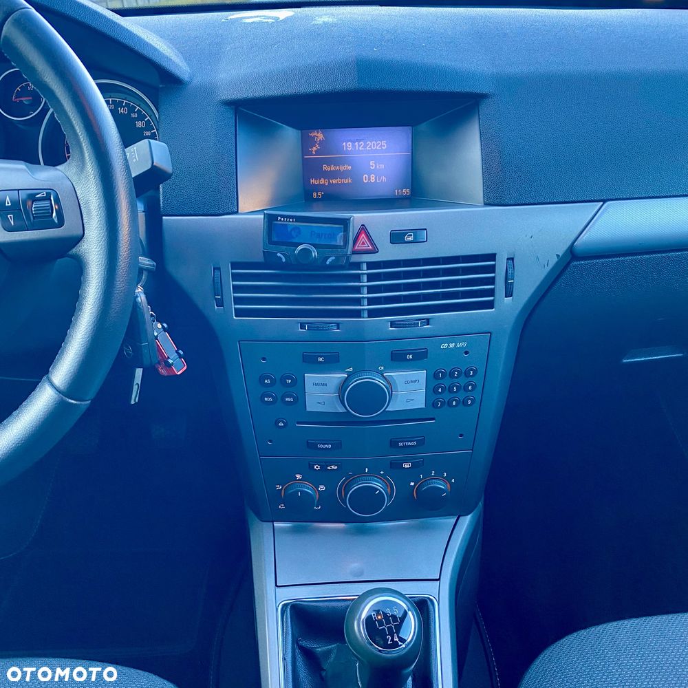 Opel Astra 1.4 Start - 20