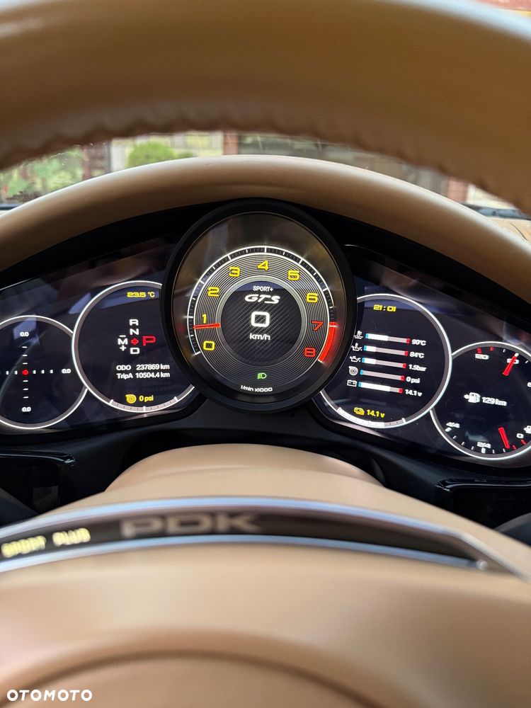 Porsche Panamera S PDK - 12