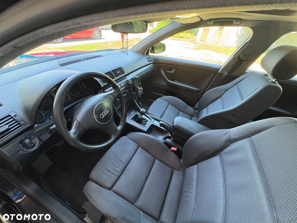 Audi A4 Limousine 1.8T - 13
