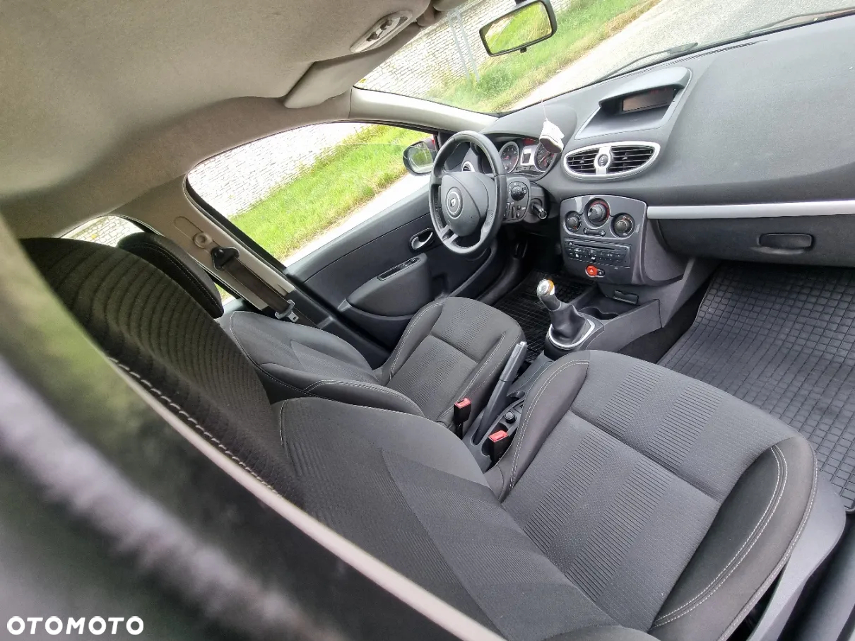 Renault Clio 1.2 16V TCE Alize Euro5 - 5