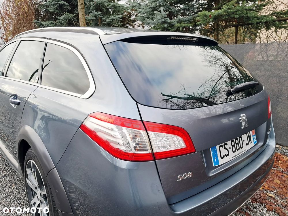 Peugeot 508 RXH Hybrid4 - 30