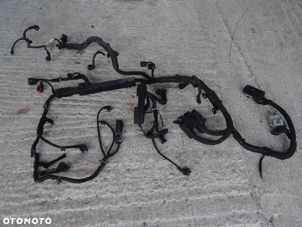 OKABLOWANIE WIĄZKA INSTALACJA ELEKTRYCZNA SILNIKA 1,8 A18XER OPEL ZAFIRA C - 2